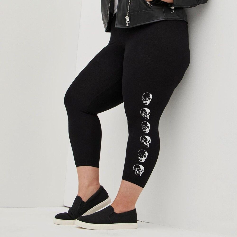 NWT Torrid 1X Skull Stencil Side Black Crop Premium Leggings Size 14-16